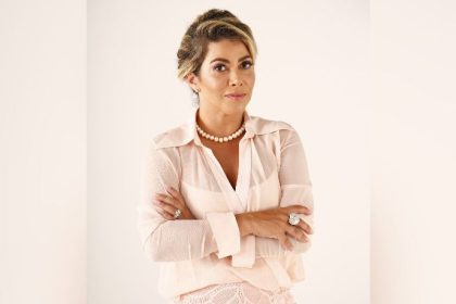 Cláudia Martinez
