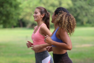 Descubra como a atividade física transforma corpo e mente e conheça os benefícios que vão além do físico com Alexandre Costa Pedrosa.