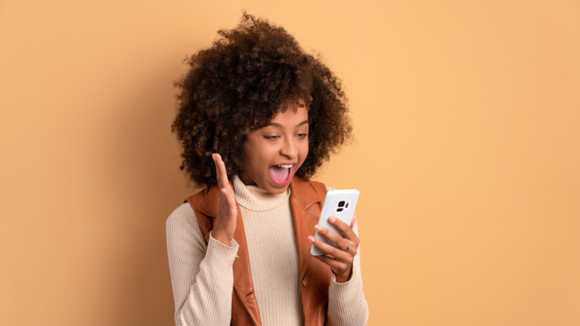 O que é a Choquei: como o perfil de fofocas e entretenimento digital se tornou fenômeno nas redes sociais