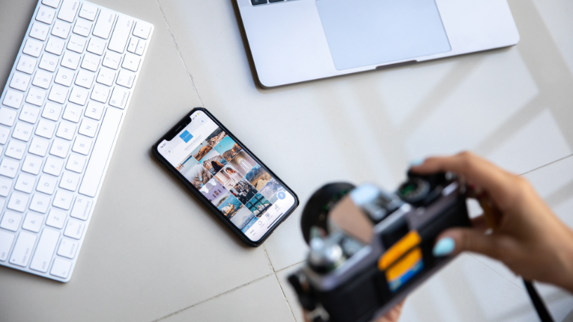 Inteligência artificial invade o mundo dos famosos: como celebridades estão usando a tecnologia para se conectar com fãs?